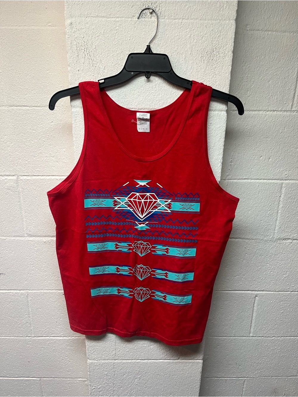 Gildan Red Tank Top with Turquoise Graphic Diamond Stripes